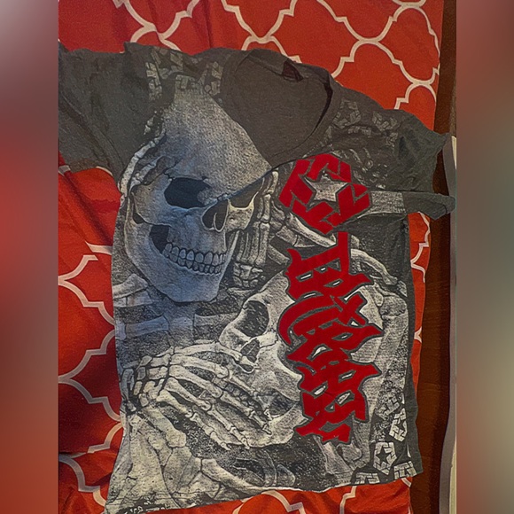 Shirt - Picture 1 of 4